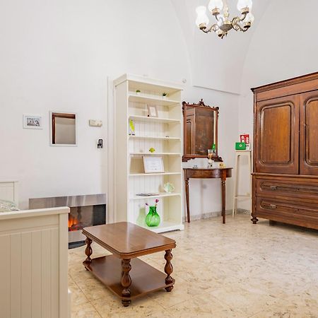 Ανδρείος - Andreios Apartment Ostuni Luaran gambar